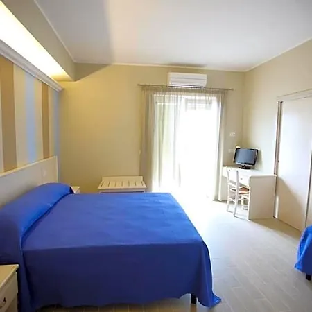 Al Rustico Hotel *